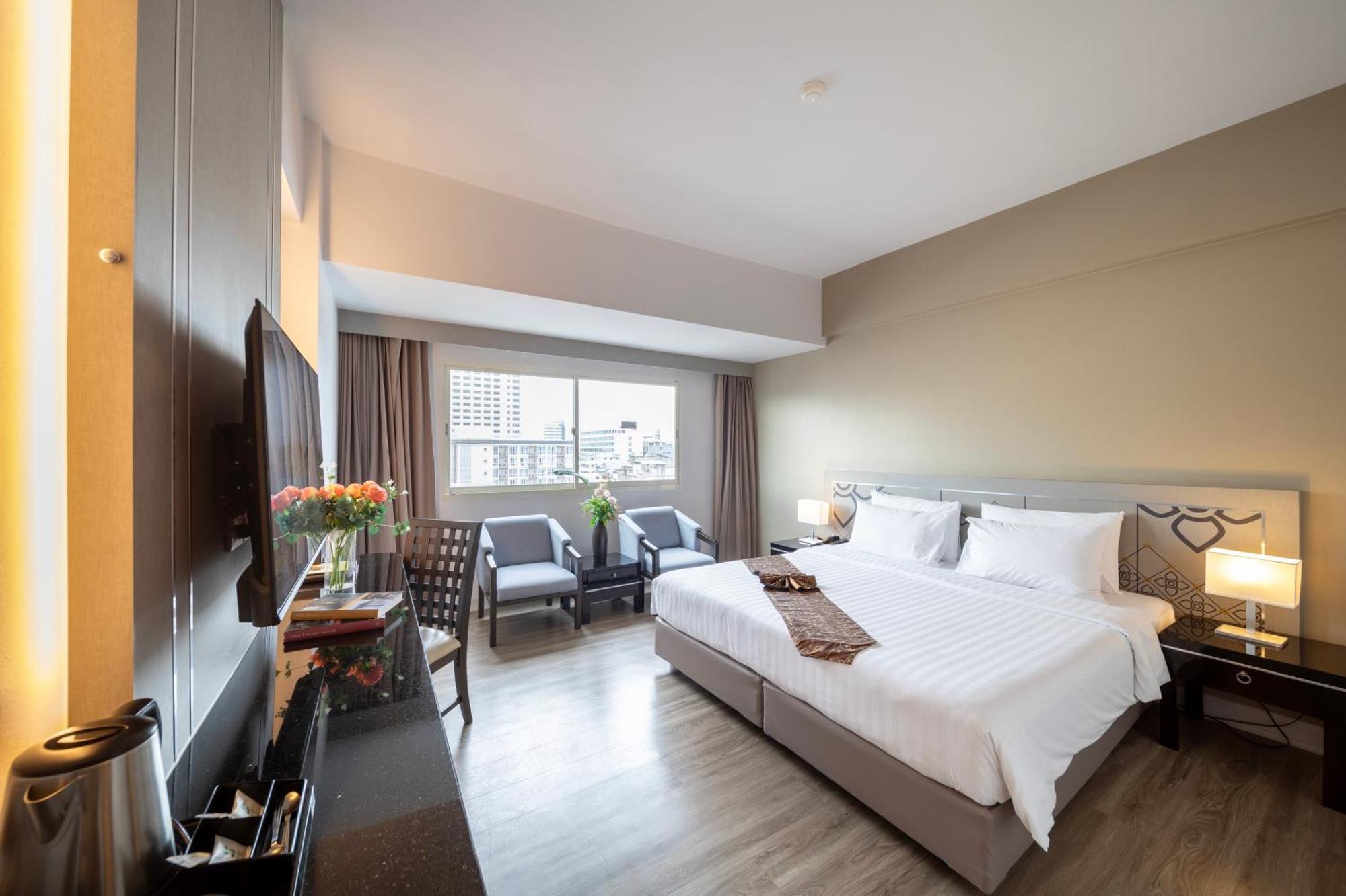 New Season Hotel Хат Яй Екстериор снимка